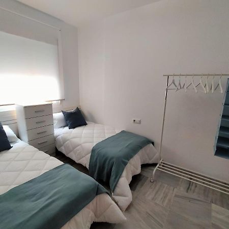 Apartamento Amplio 6 plazas junto al Centro Málaga Esterno foto