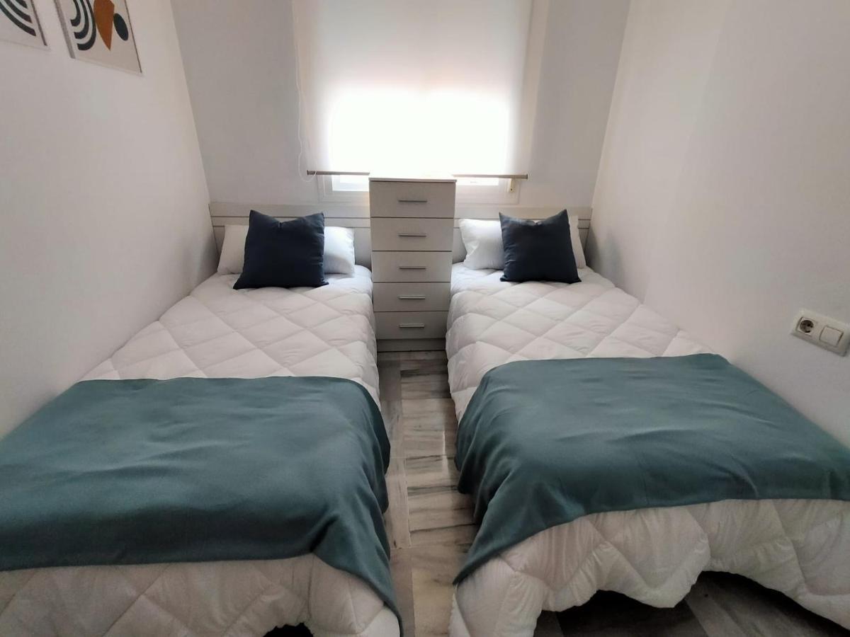 Apartamento Amplio 6 plazas junto al Centro Málaga Esterno foto