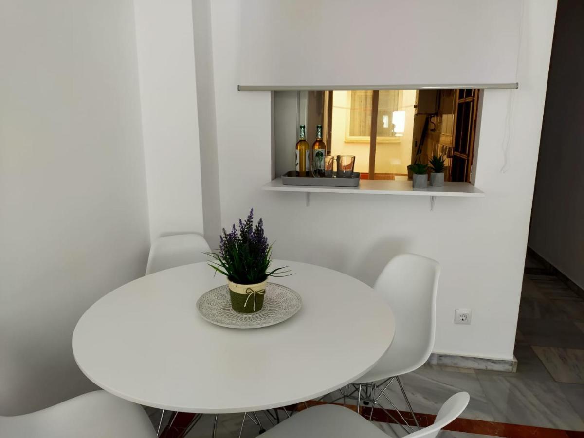 Apartamento Amplio 6 plazas junto al Centro Málaga Esterno foto
